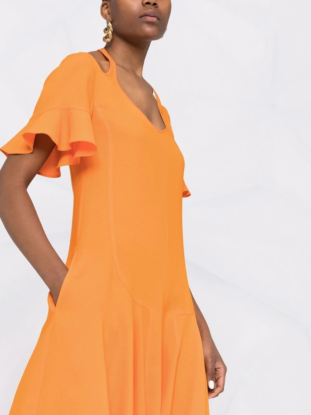 cut-out V-neck flared dress - 9