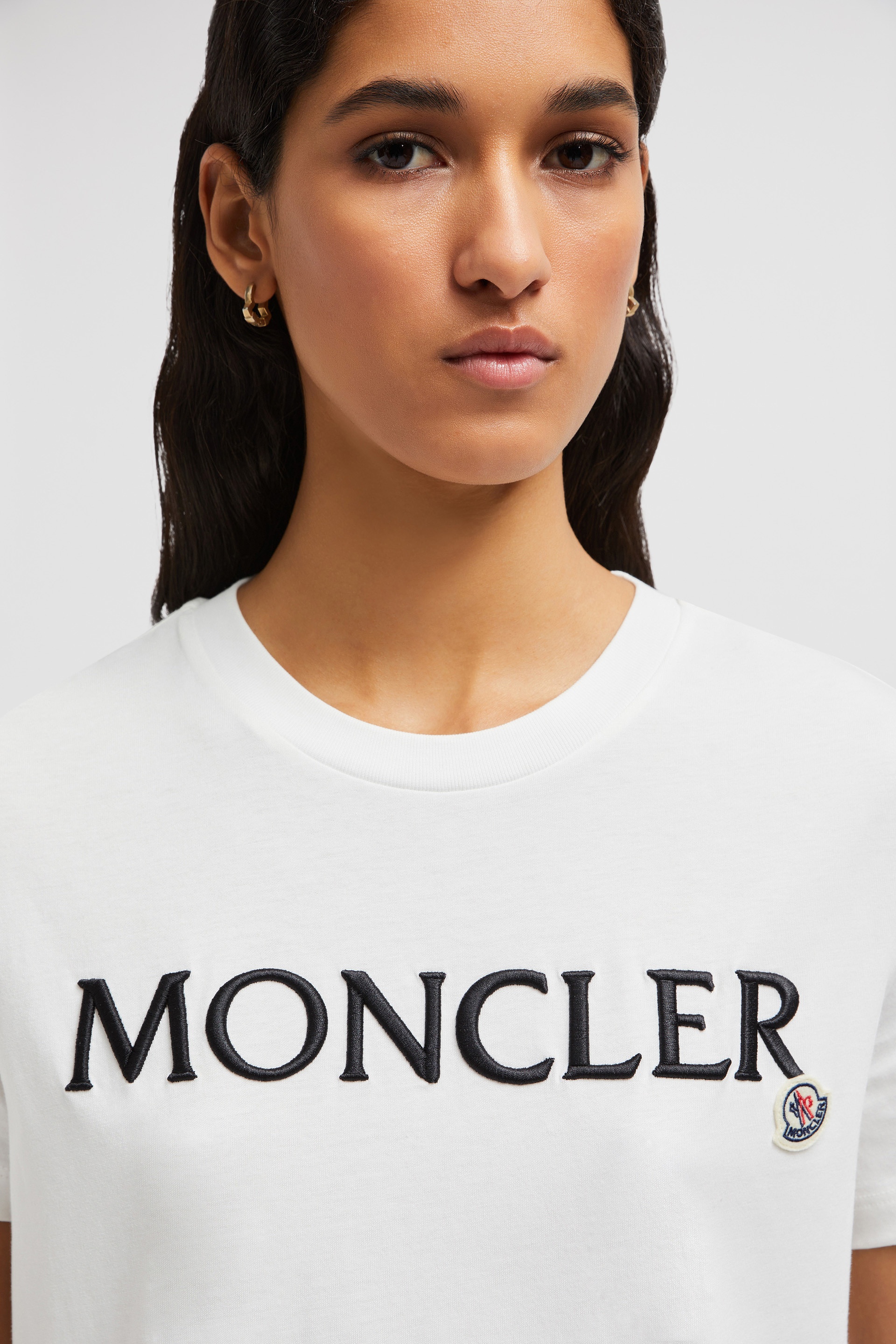 Embroidered Logo T-Shirt - 4