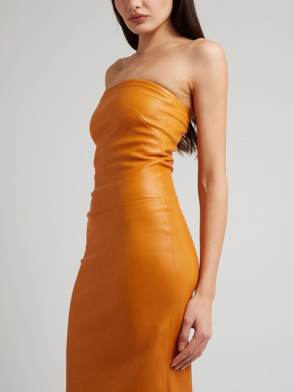 Monica 25 strapless leather midi dress - 4