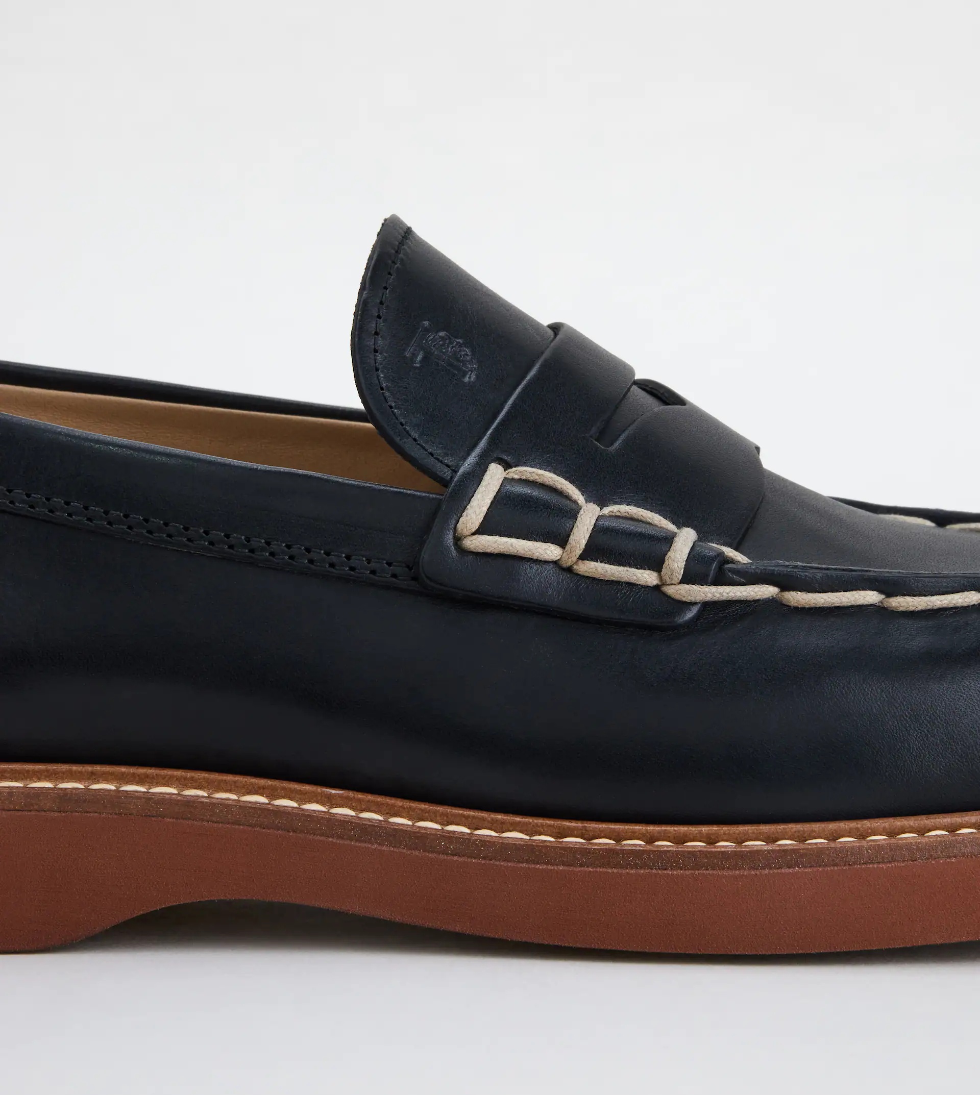 LOAFERS IN LEATHER - BLACK - 8