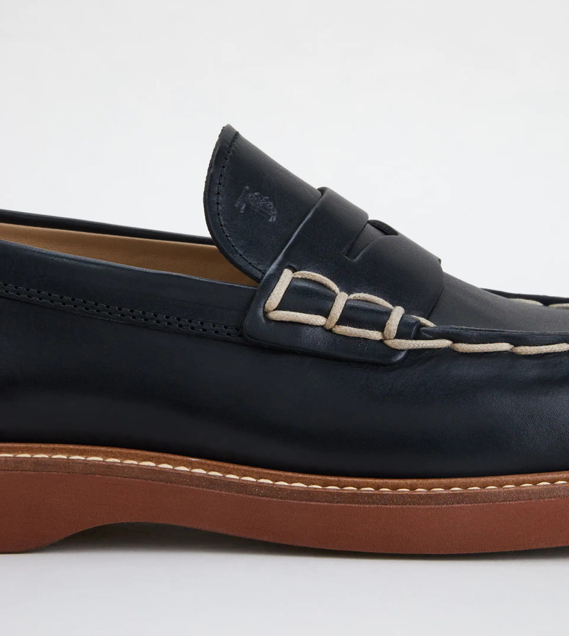 LOAFERS IN LEATHER - BLACK 8