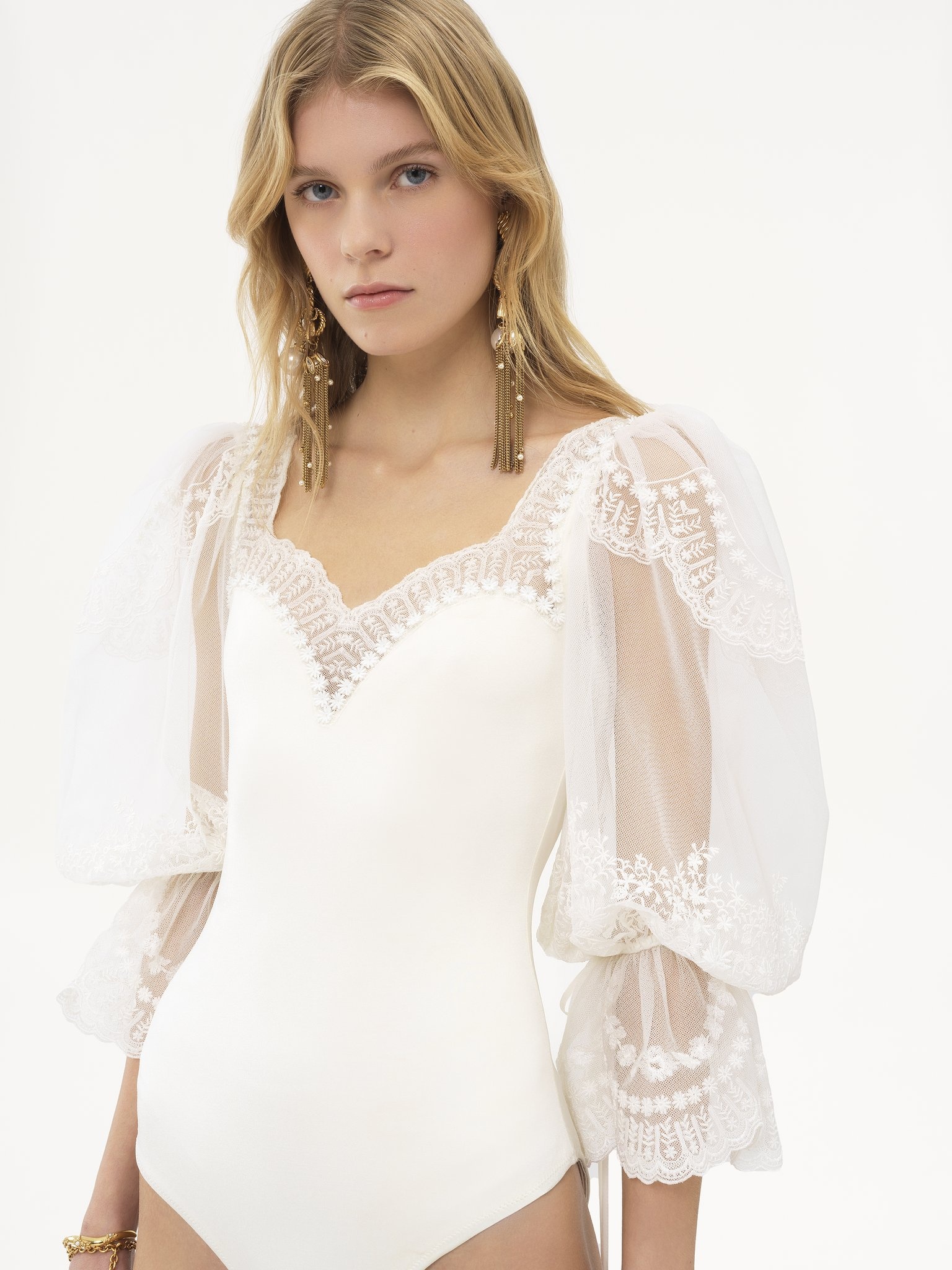 PUFF-SLEEVE BODYSUIT IN SHINY STRETCH JERSEY & LACE - 6