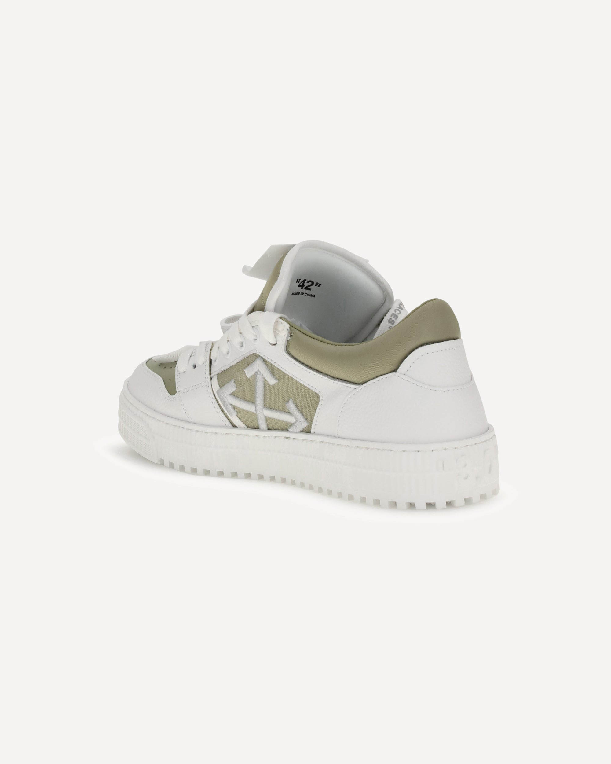 The Low Top 3.0 Off Court Sneakers - 3