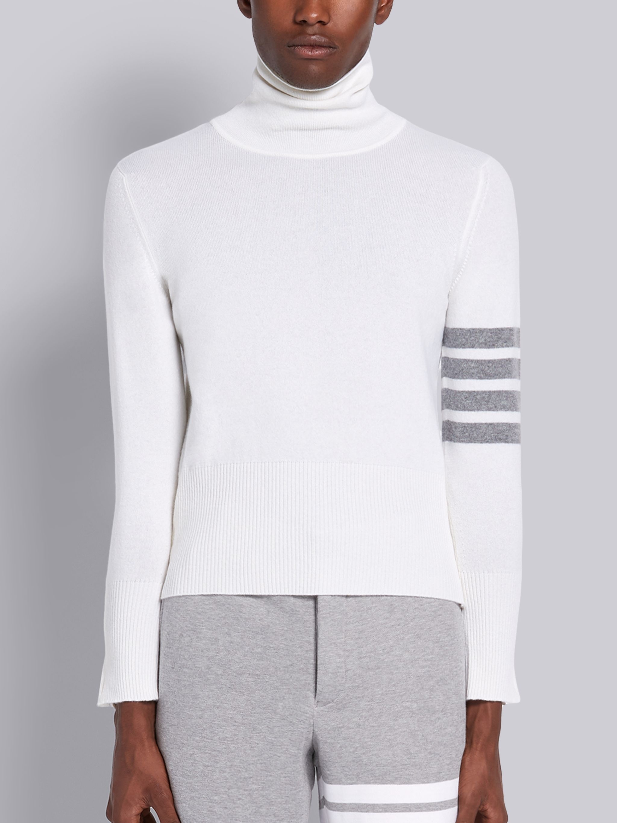 White Cashmere 4-Bar Turtleneck - 1