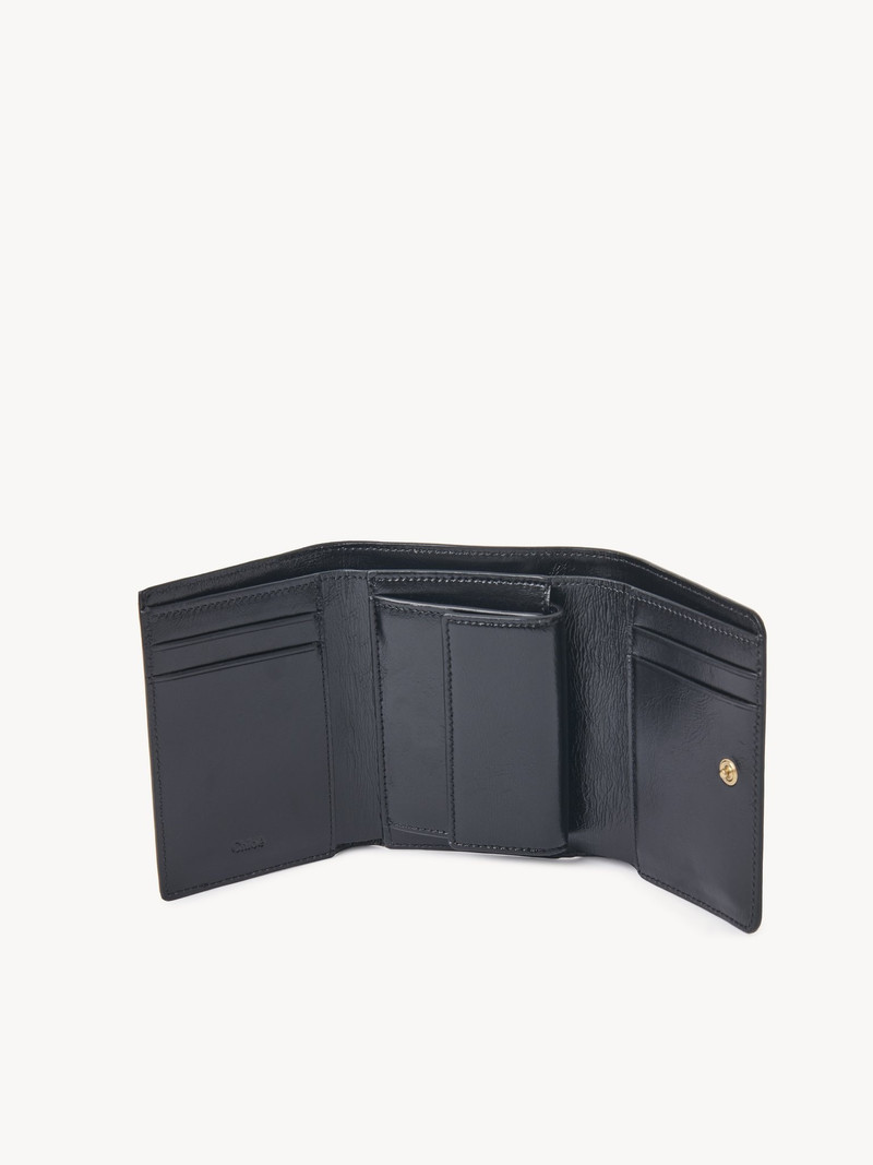Chloé SMALL CHLOÉ ICONIC TRI-FOLD IN CROCO-EFFECT LEATHER outlook