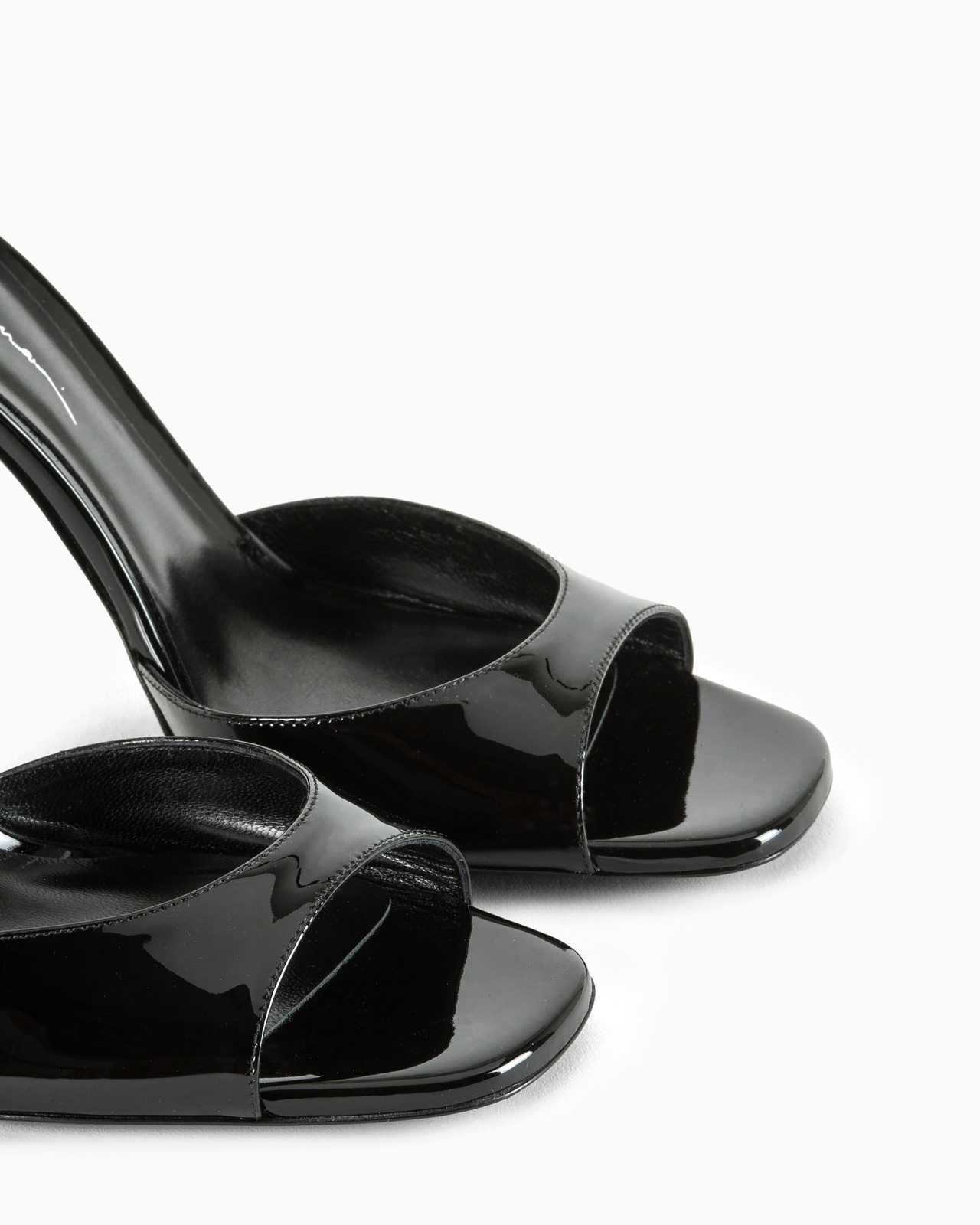 High-heeled sandals in smooth patent leather - 3