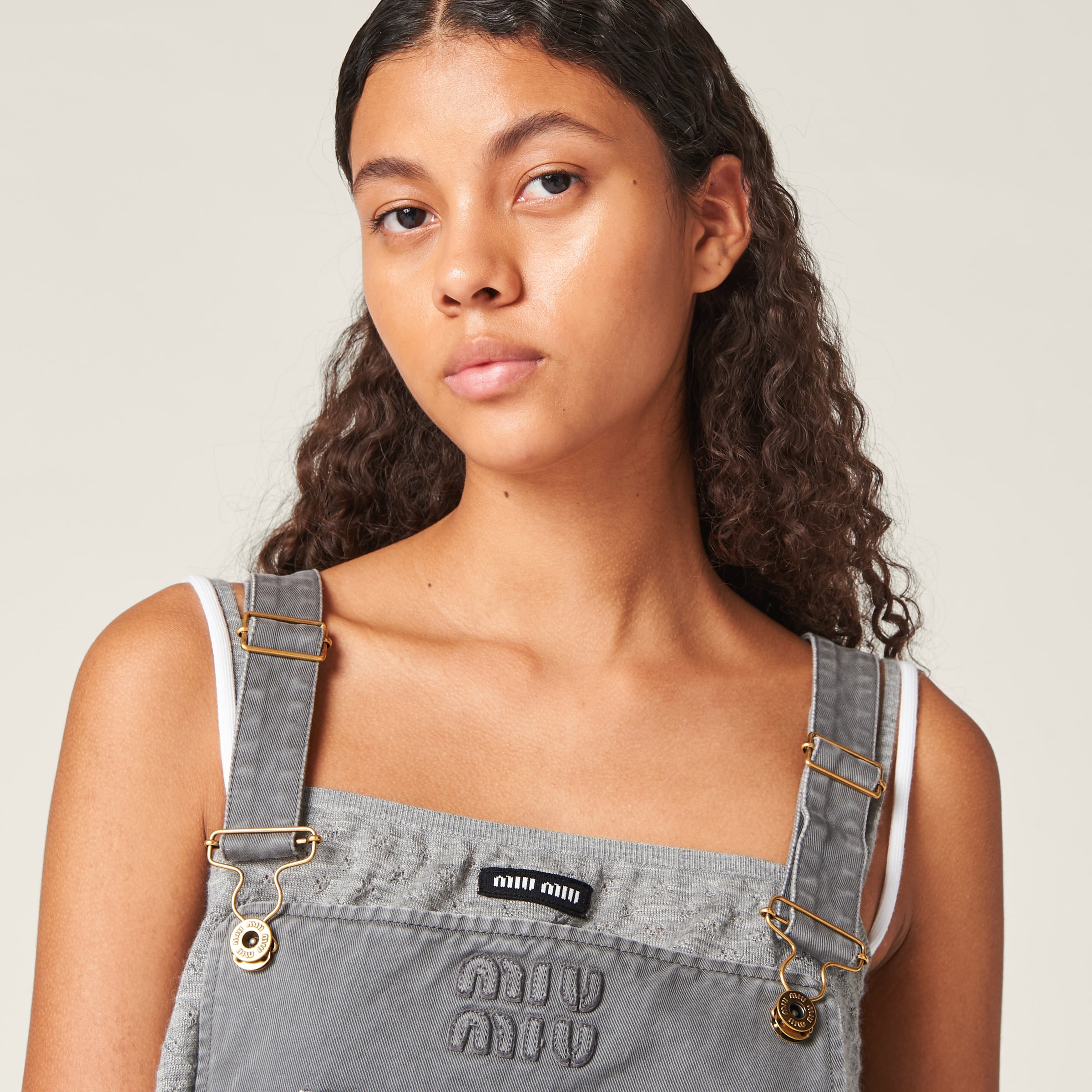 Garment-dyed gabardine overall mini-dress - 4