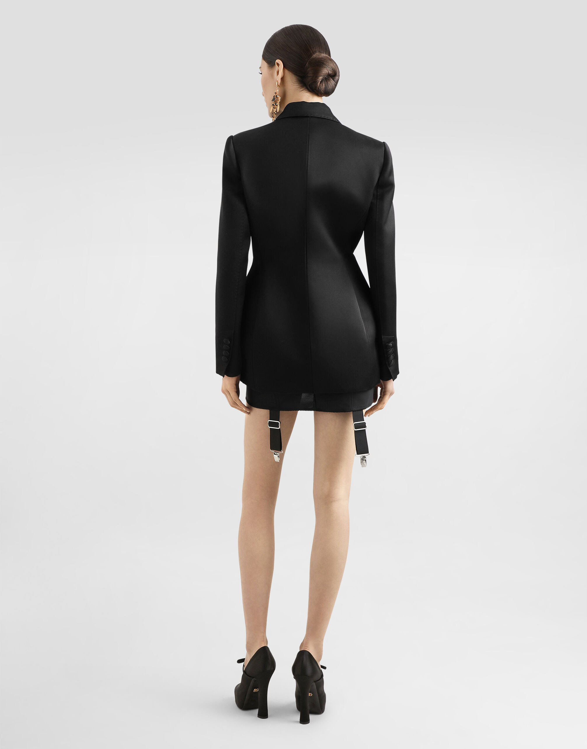 Double-breasted duchess jacket with conical cups - 3