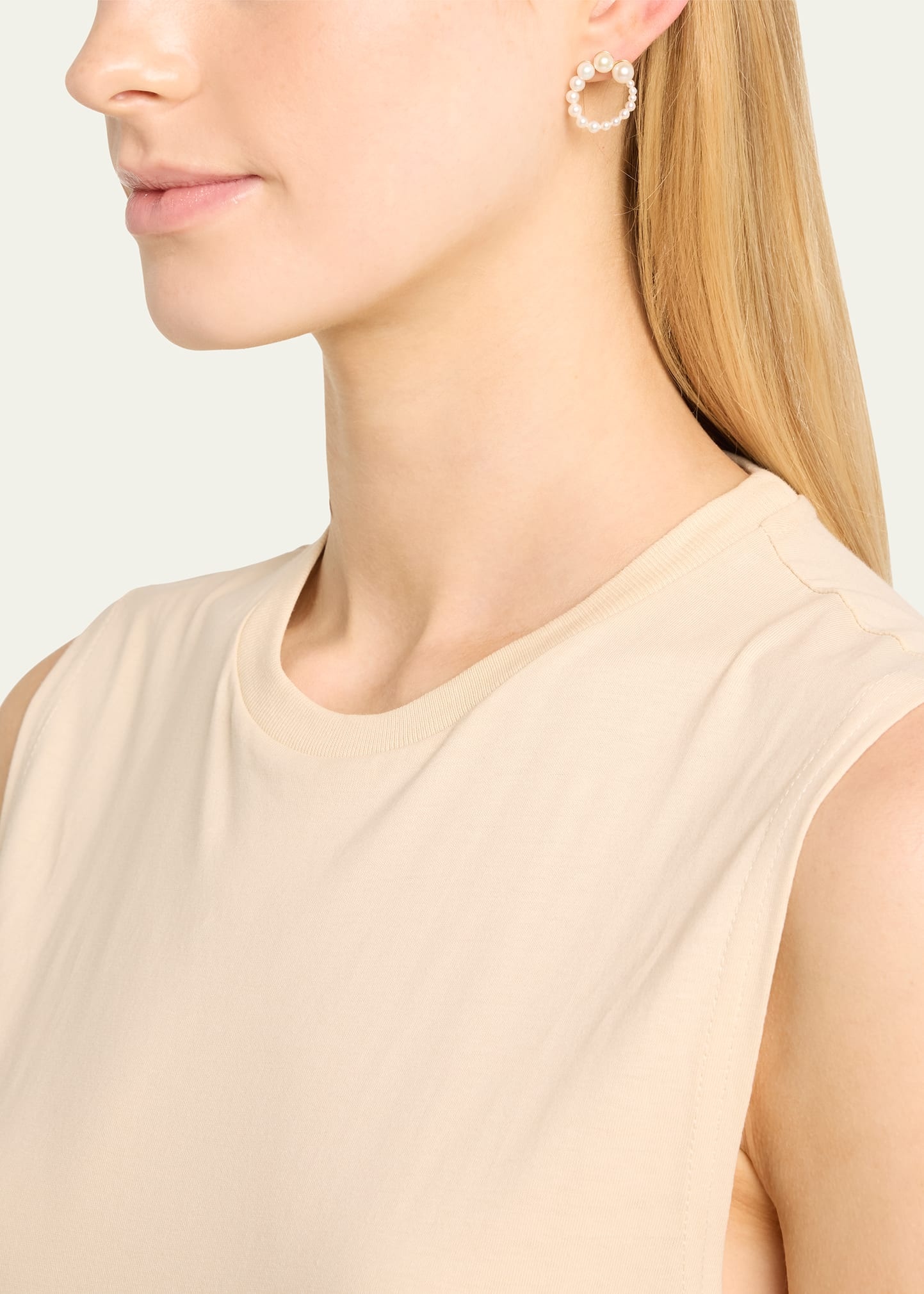 Petite Embrass de Perle Graduated Earring, Single, Left - 2