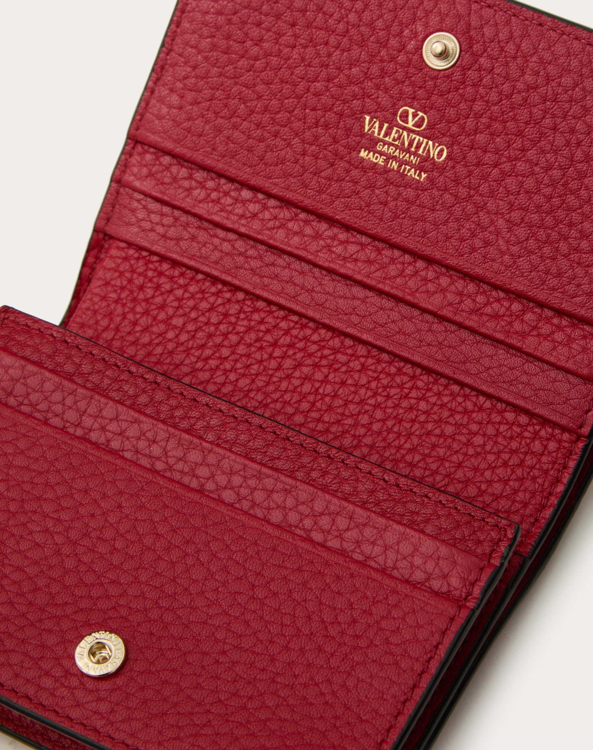 SMALL ROCKSTUD GRAINY CALFSKIN WALLET - 2
