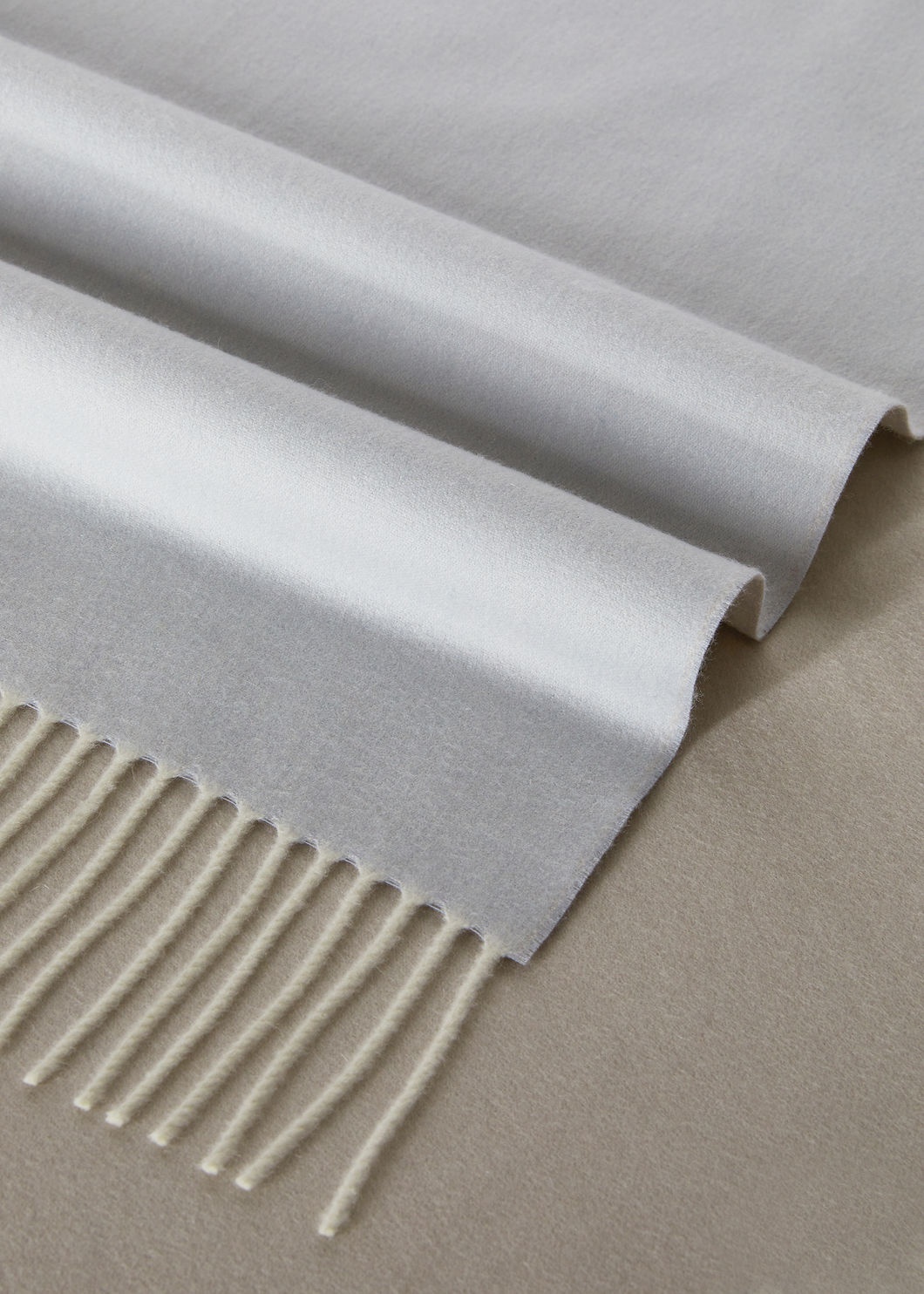Two-Tone Scarf - 3