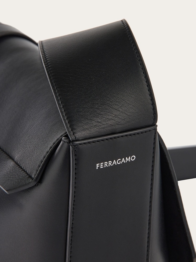 MESSENGER BAG - 6