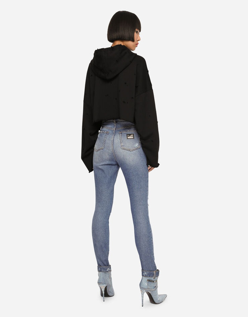 Grace jeans with ripped details 3