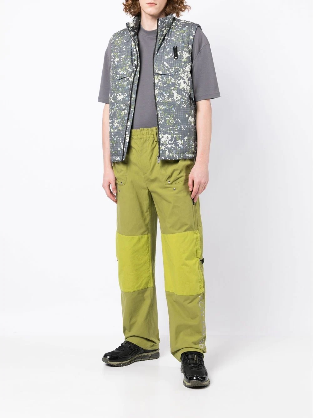 pixel-print puffer gilet - 2