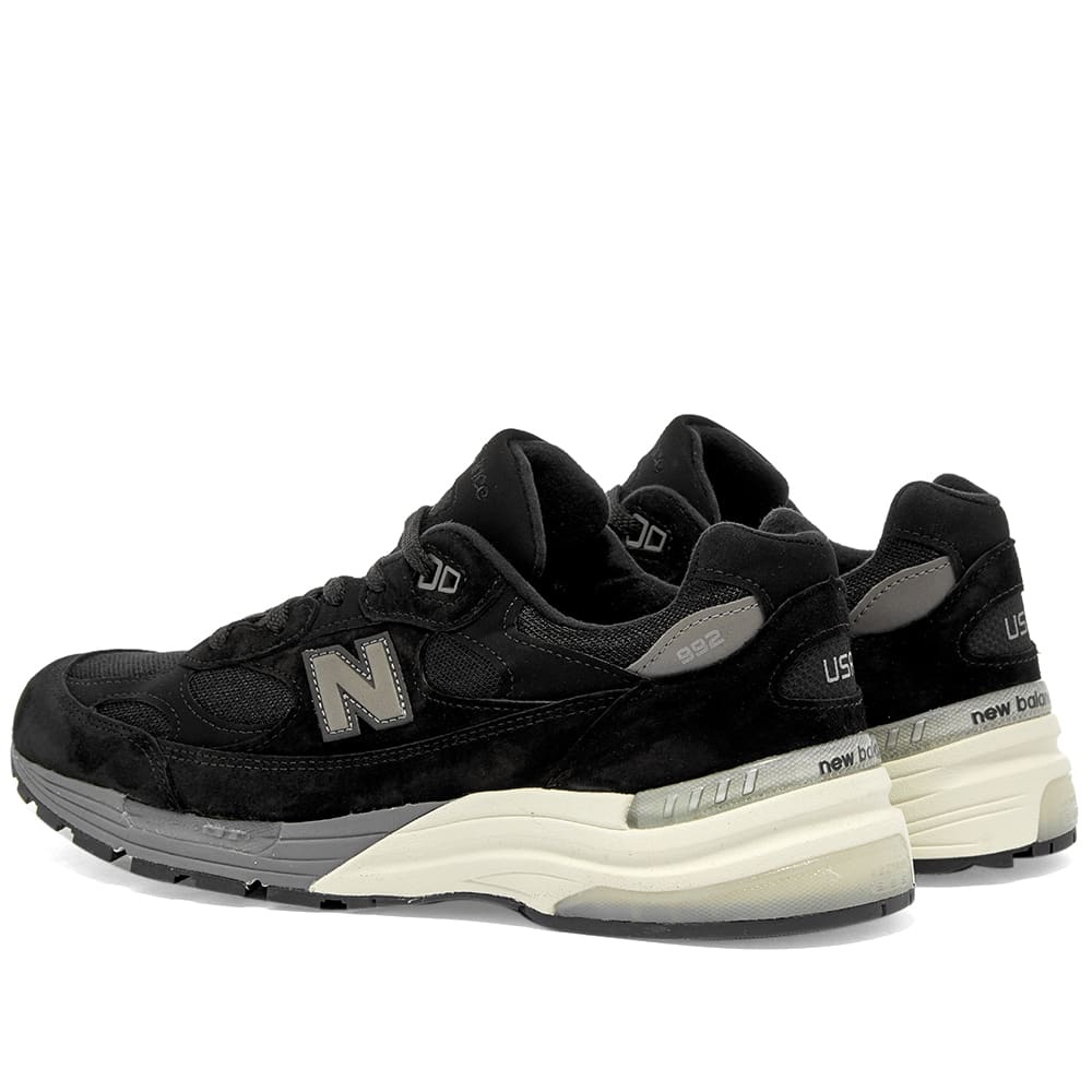 New Balance M992BL - Made in the USA - 3