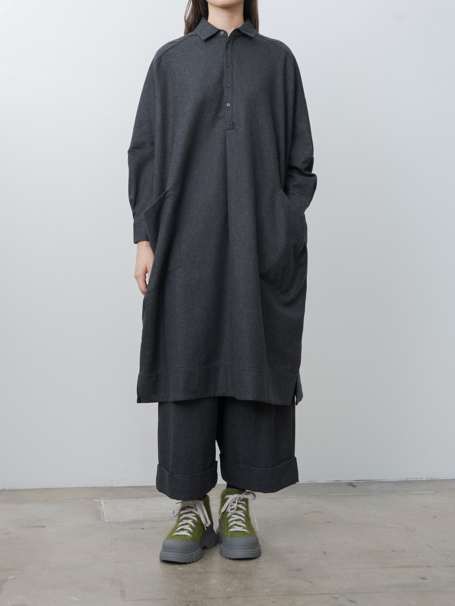 The Baker Trouser - Wool Cash Flannel Charcoal - 2