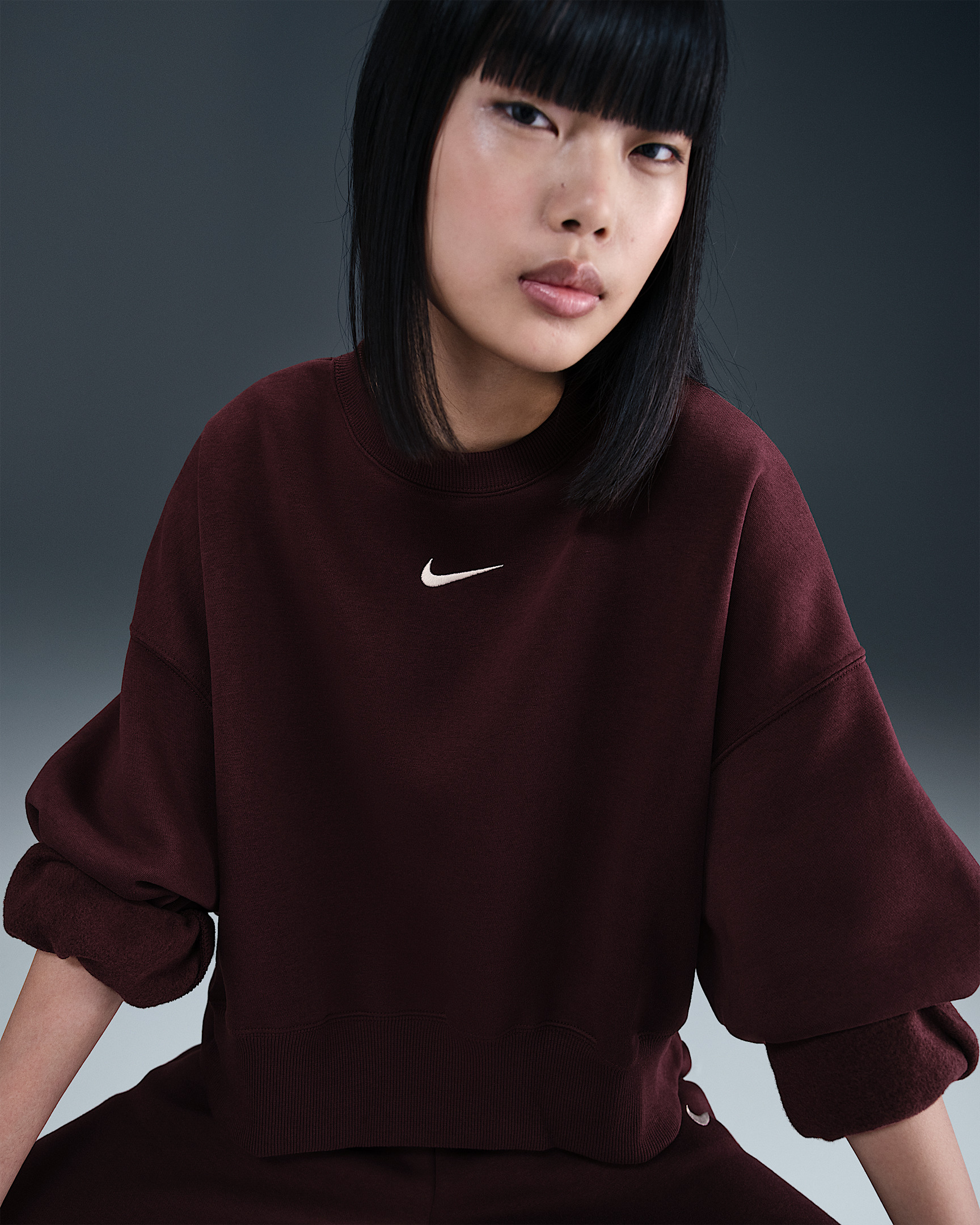 Nike Sportswear Phoenix Fleece Women's Over-Oversized Crew-Neck Sweatshirt - 3