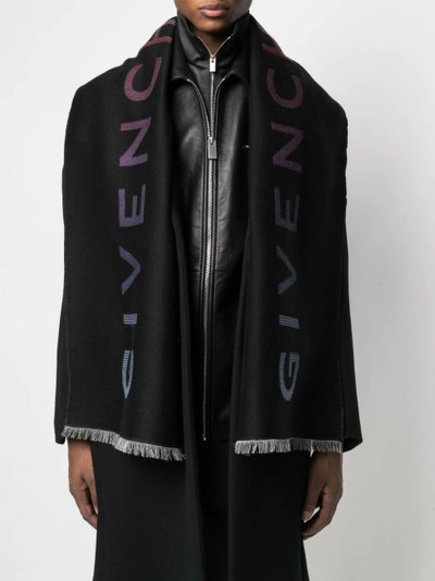 Givenchy logo-embellished knitted scarf outlook