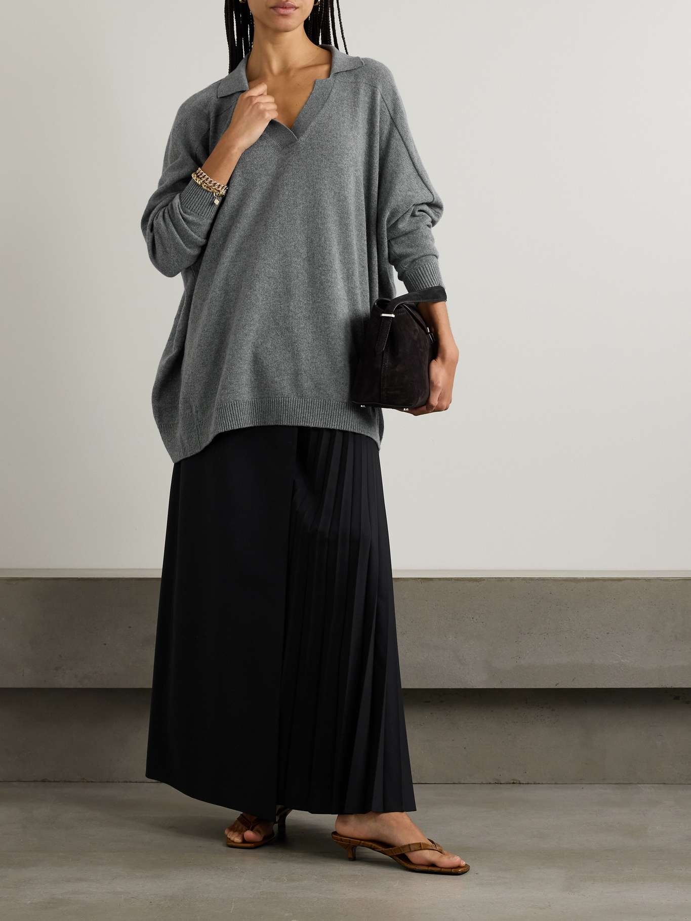 Oversized cashmere and wool-blend sweater - 2