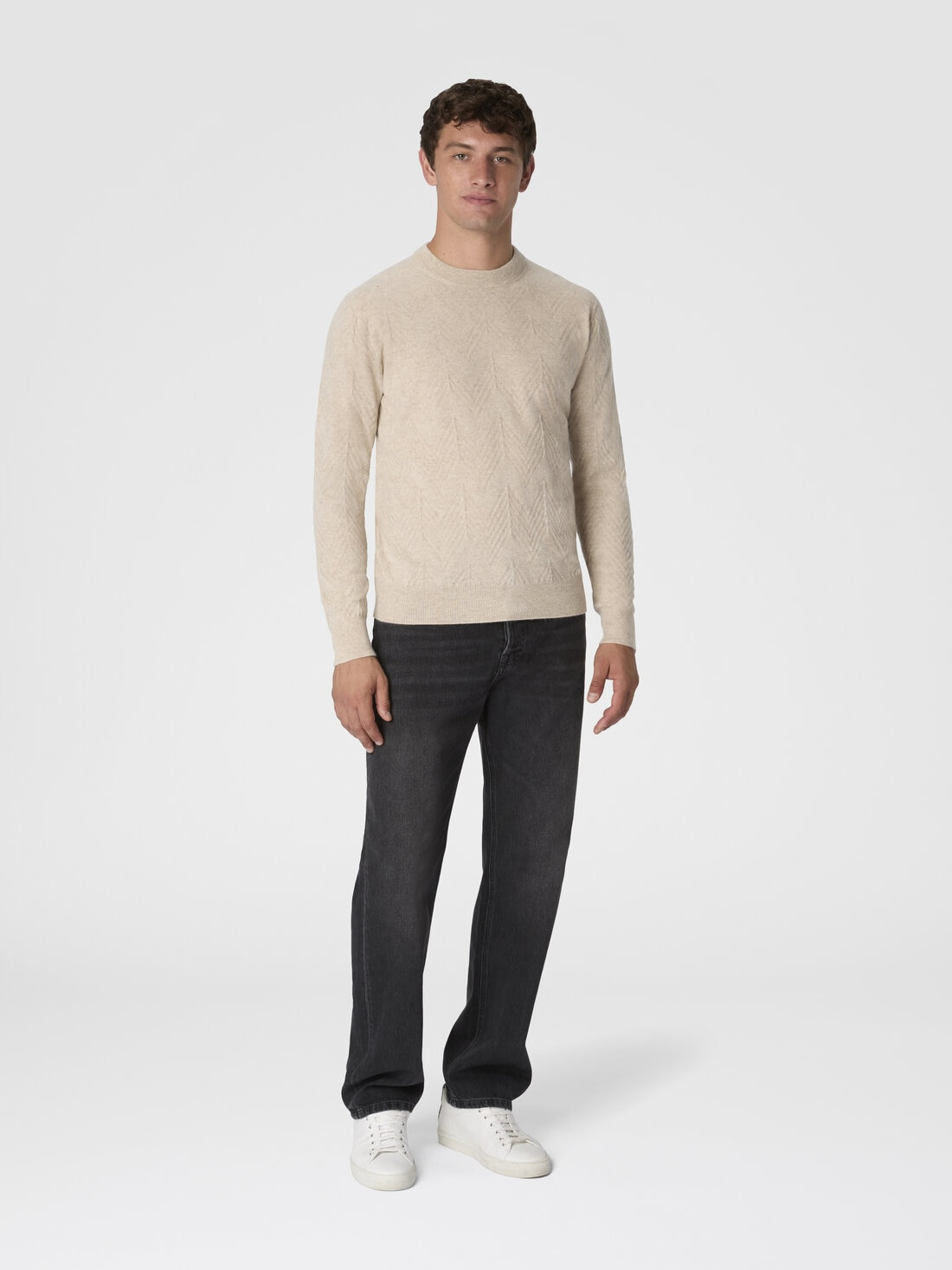 Crew neck sweater in pure cashmere with chevron pattern - 2