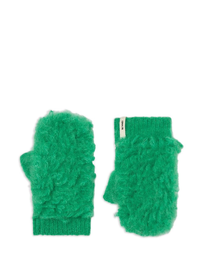 Yeti gloves 1