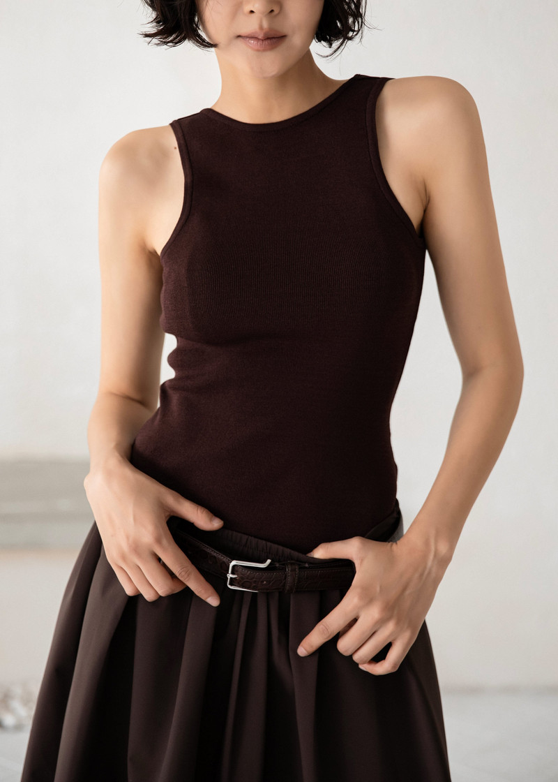 Temse Backless Knit Top - Burgundy 3