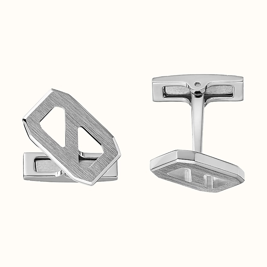 Delta cufflinks - 1