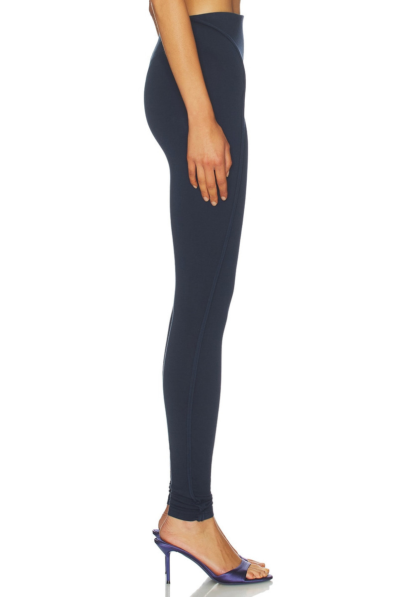 OTTOLINGER Sculpted Hip Legging in Dark Navy outlook