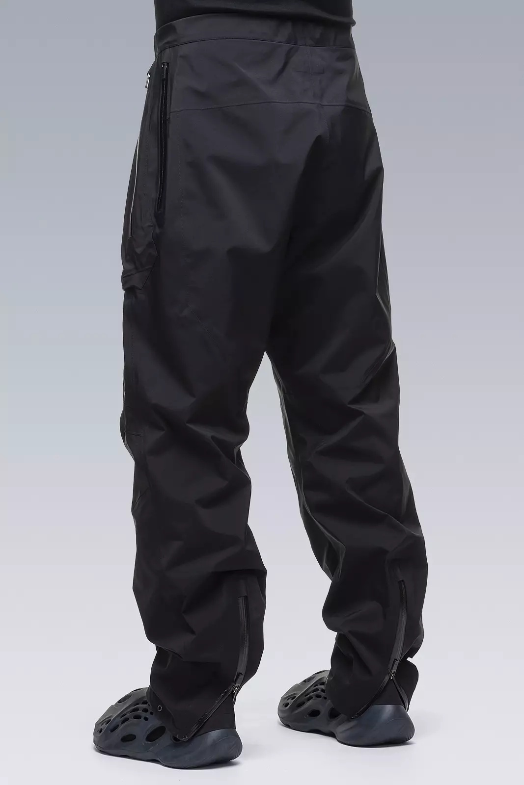 P43-GT 3L Gore-Tex Pro Pant Black - 9