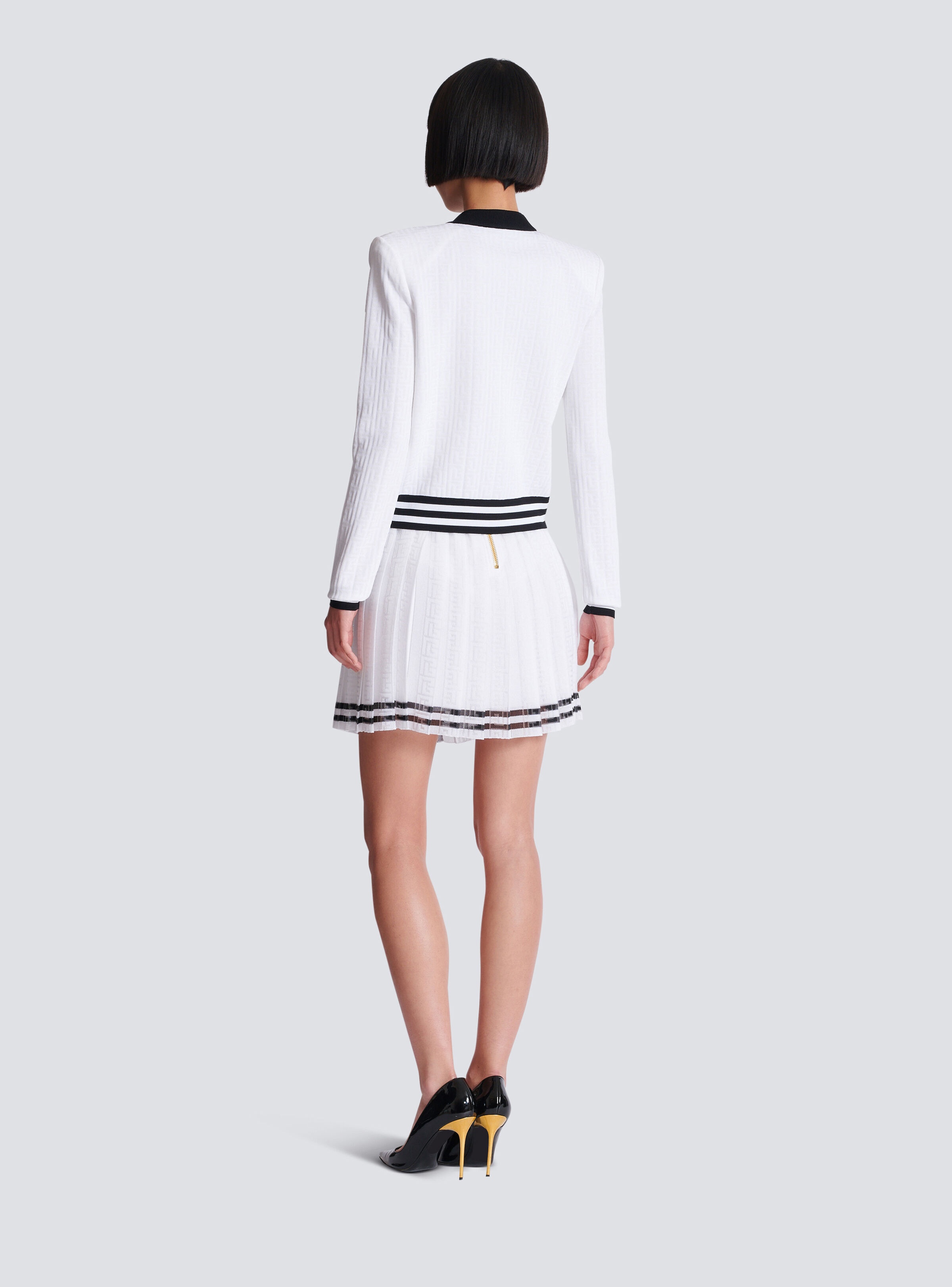 Two-tone monogrammed knit cardigan - 4
