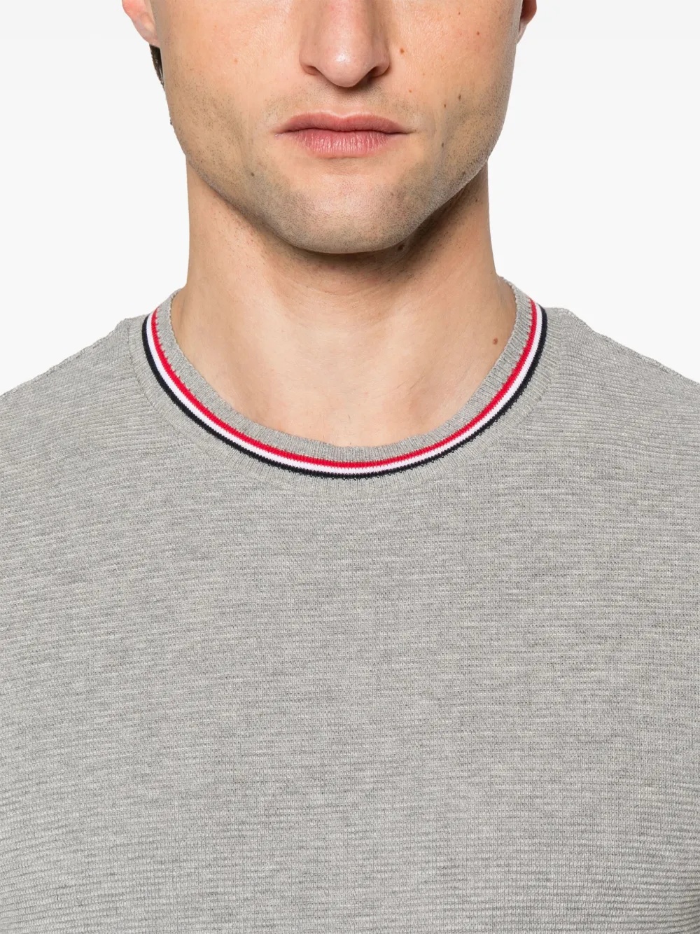 THOM BROWNE - Men Short Sleeve Rib Cuff W/Rwb Stripe Tee - 3