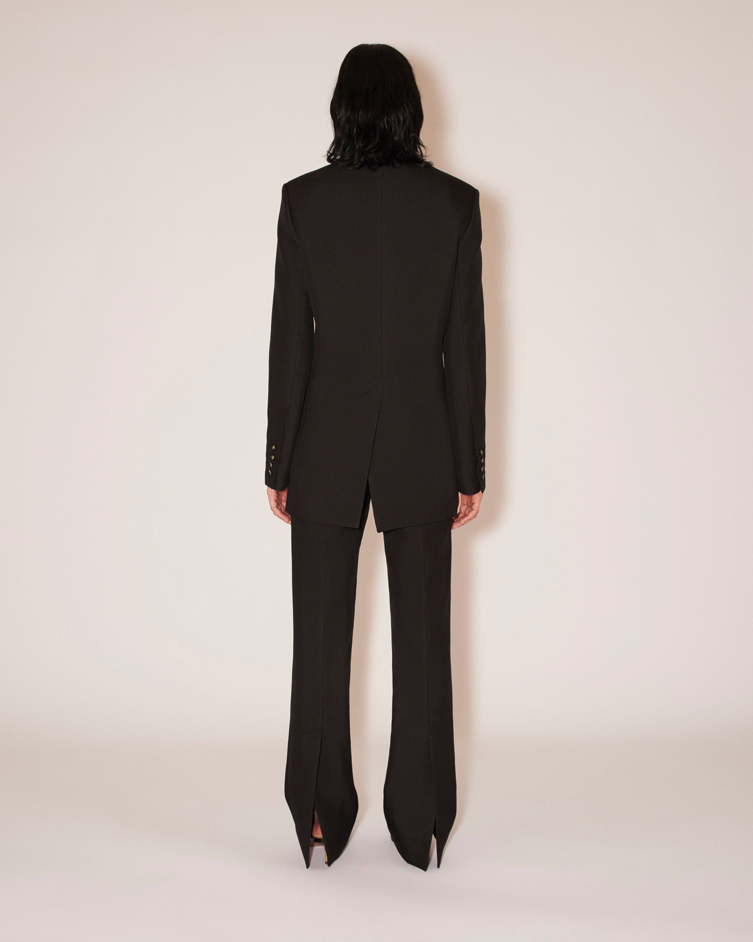 ANAGO - Double suiting collarless loose fit jacket - Black - 5