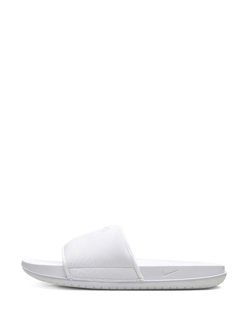 Kobe Offcourt "Triple White" slides - 5