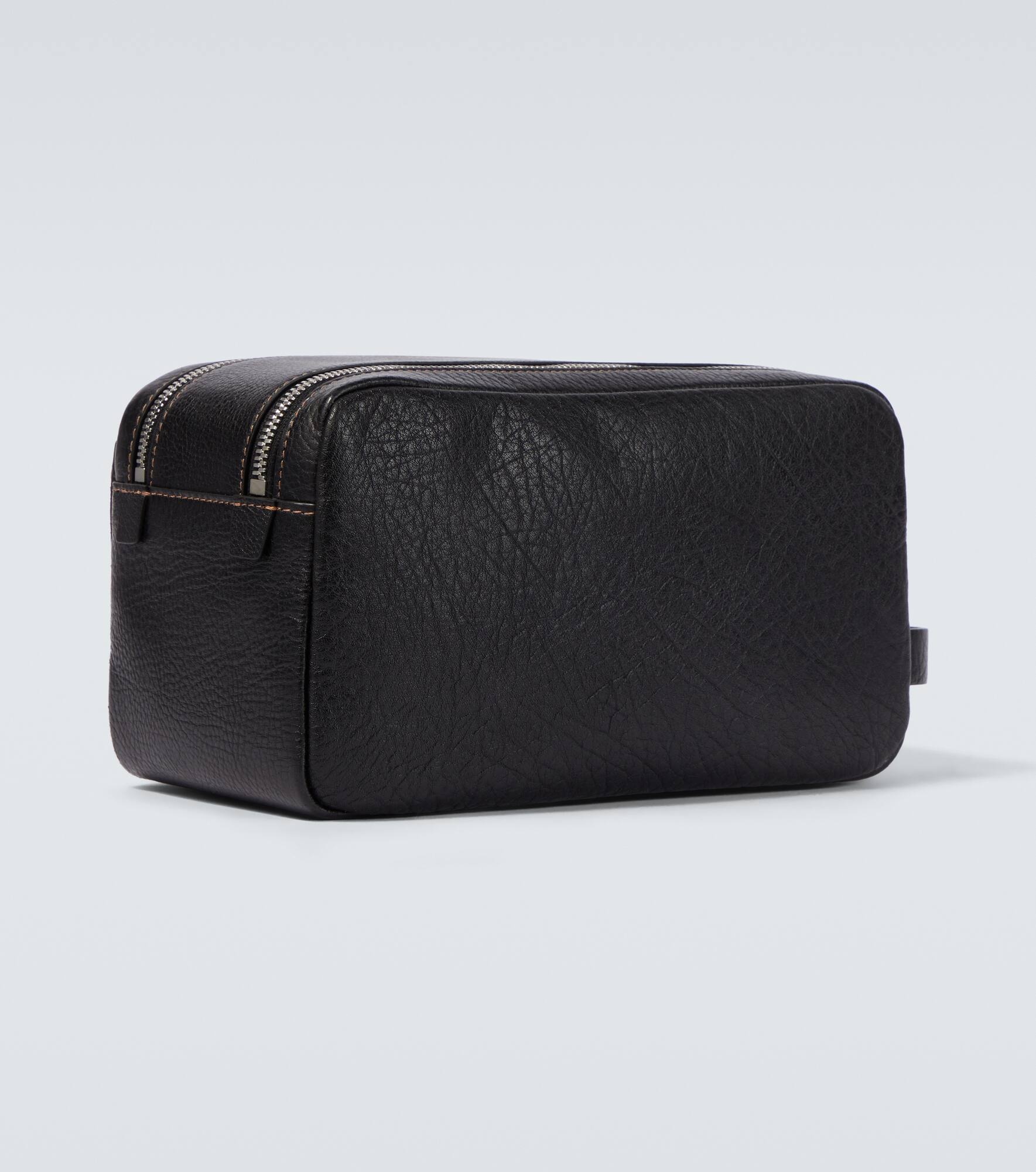 Leather toiletry bag - 5