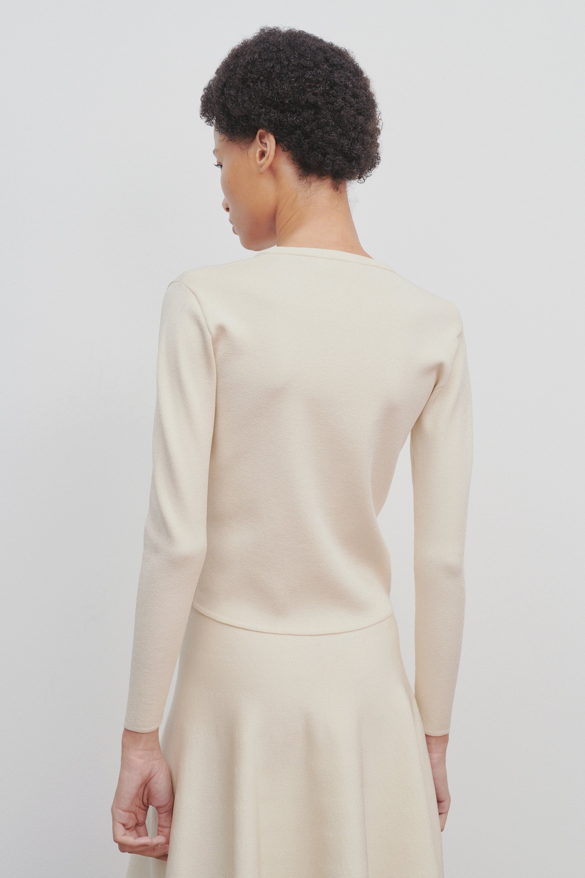 Corole Cardigan in Glossy Viscose - 4