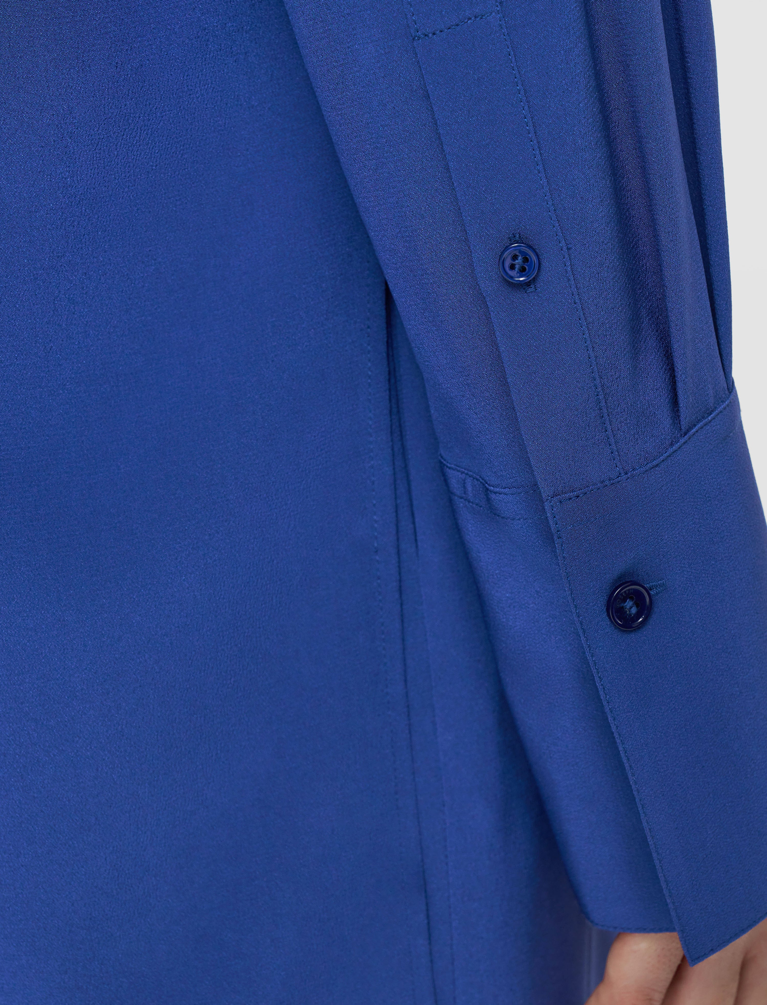 Bold Crepe de Soie Silk Blouse - 6