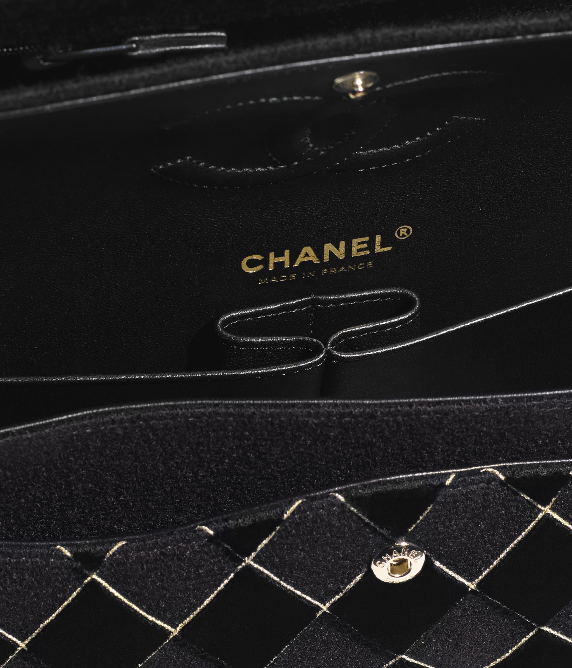 Classic Handbag - 2