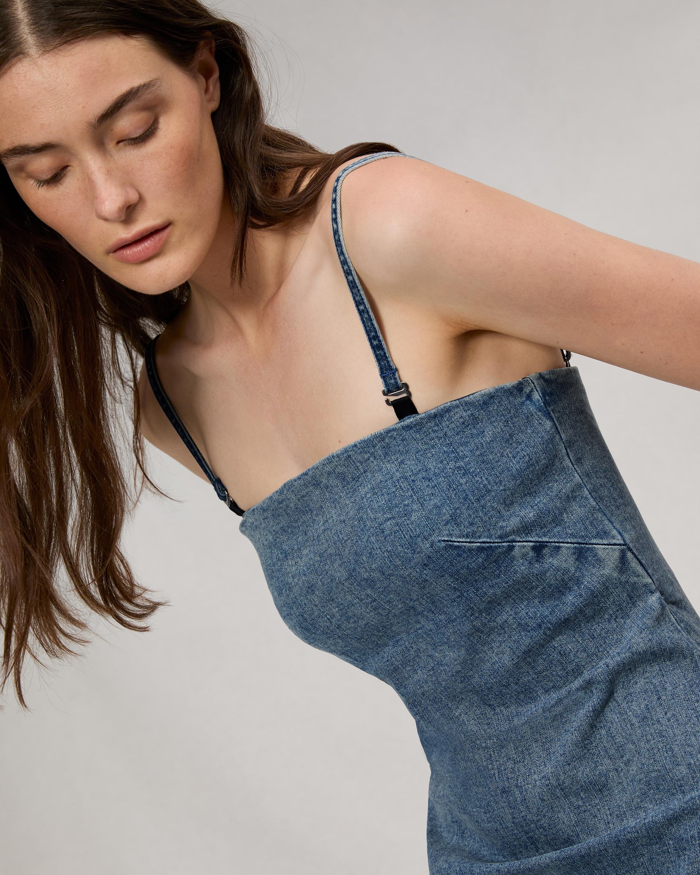 Jasmine Denim Dress
Midi - 6