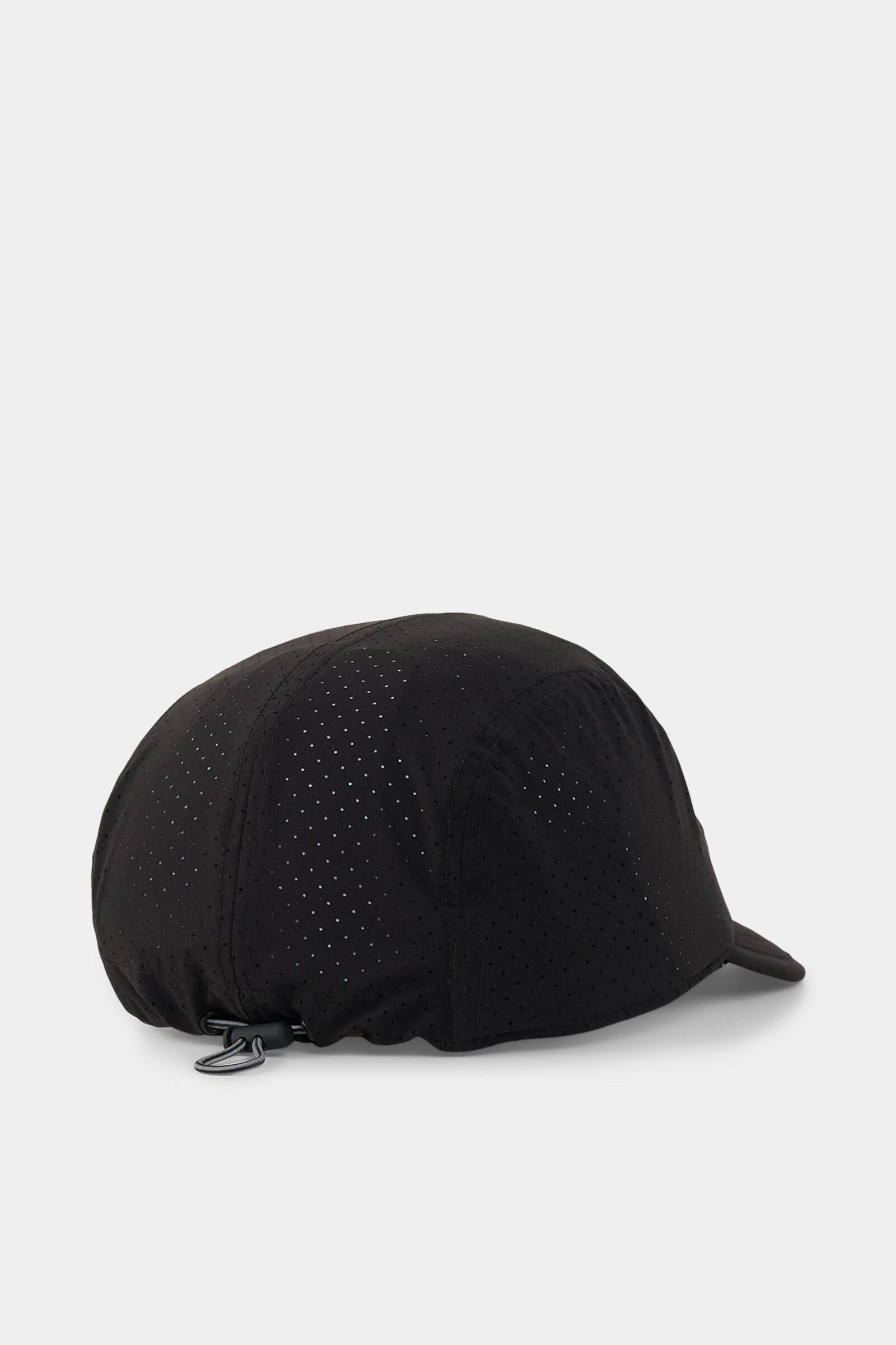 Cap Reign in Black - 3