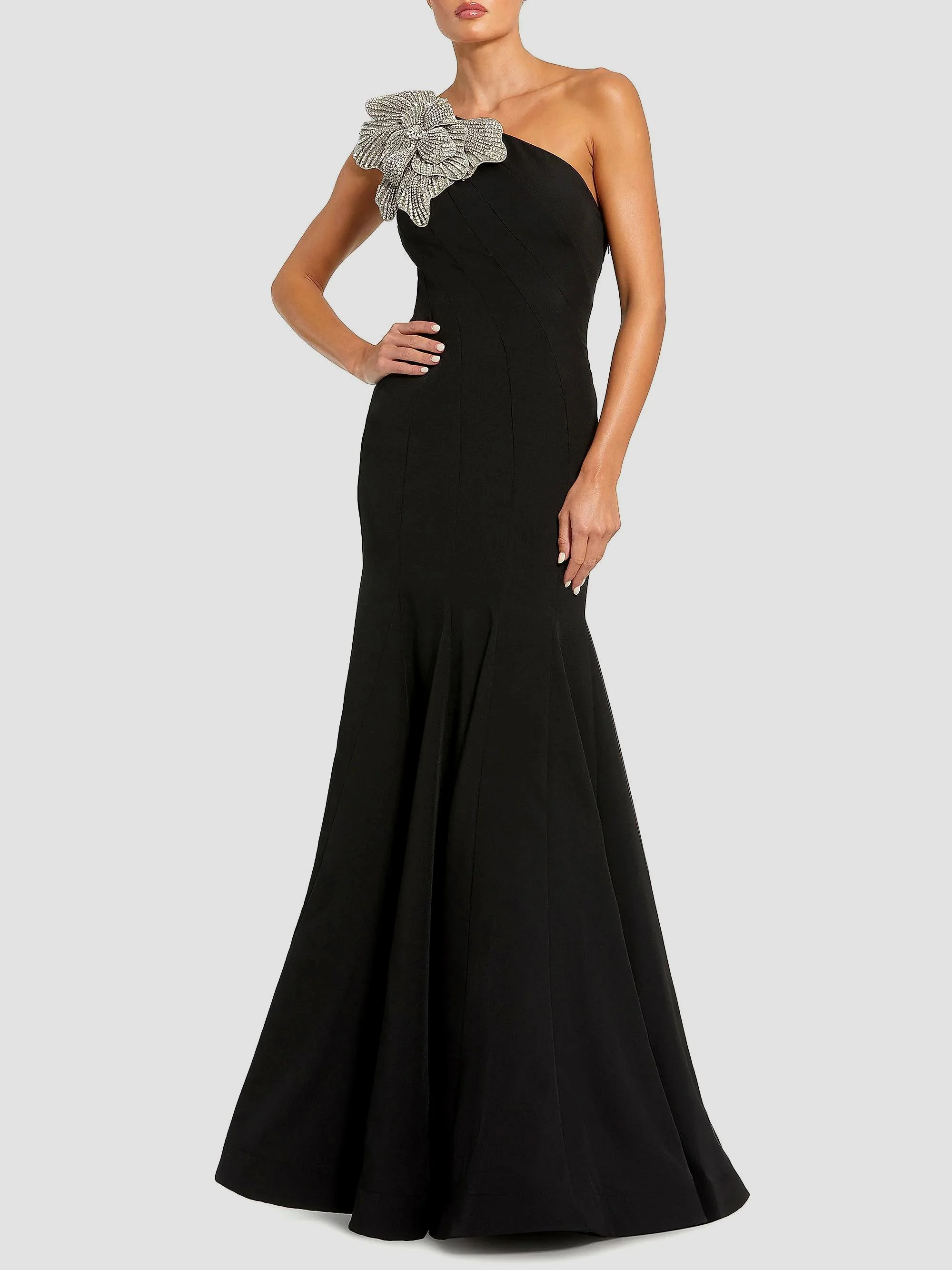 Women's Evening Crepe Mermaid Sleeveless One-Shoulder Gown - Black - 1