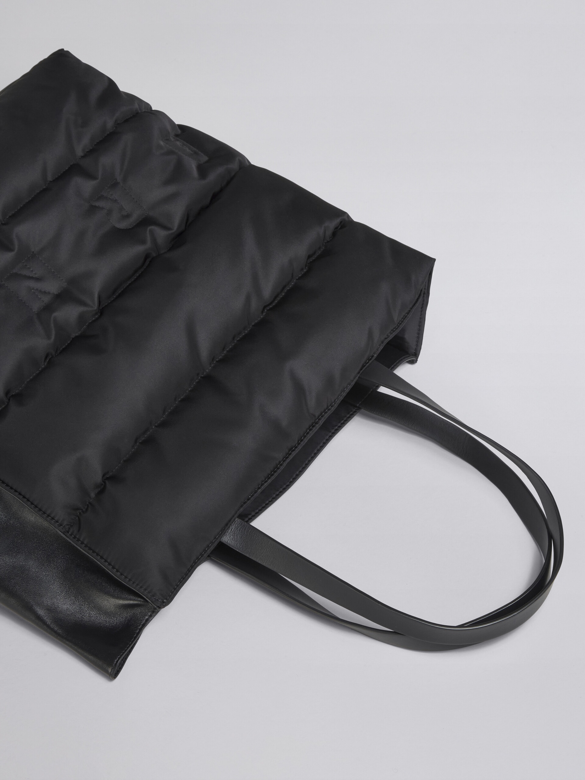 MUSEO SOFT LARGE BAG IN BLACK NYLON - 5