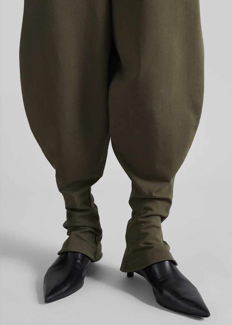 Bercy Curved Jersey Joggers - Olive 4
