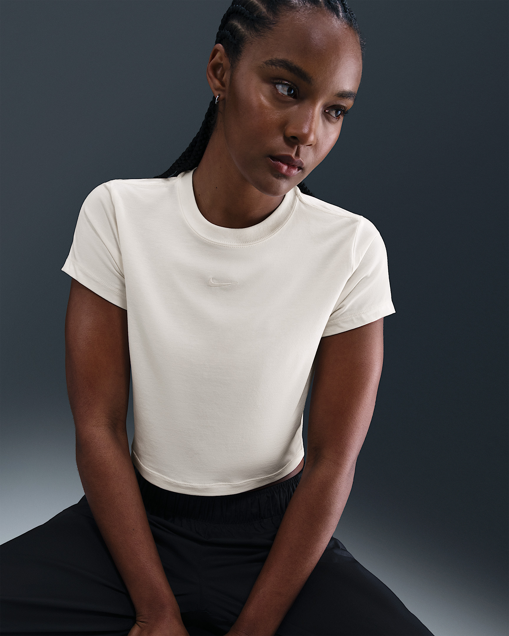 Nike Sportswear Chill Knit Women's Cropped T-Shirt - 3