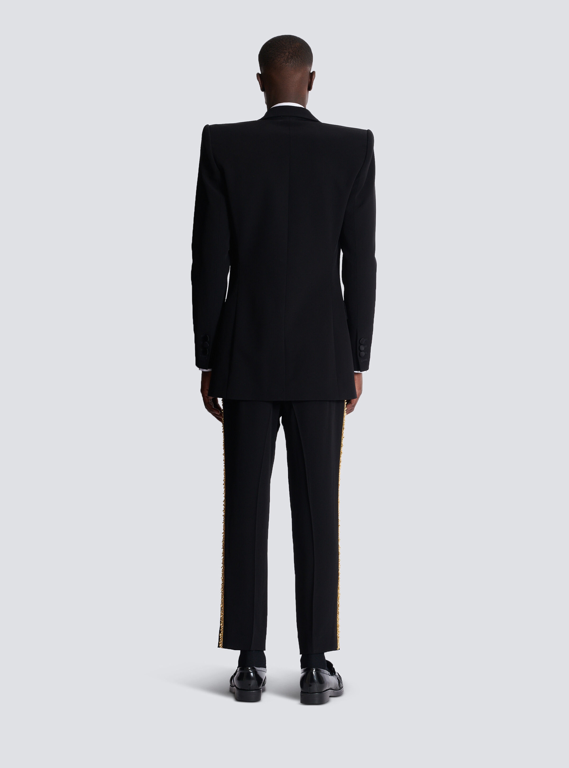 1-button jacket with embroidered collar - 4