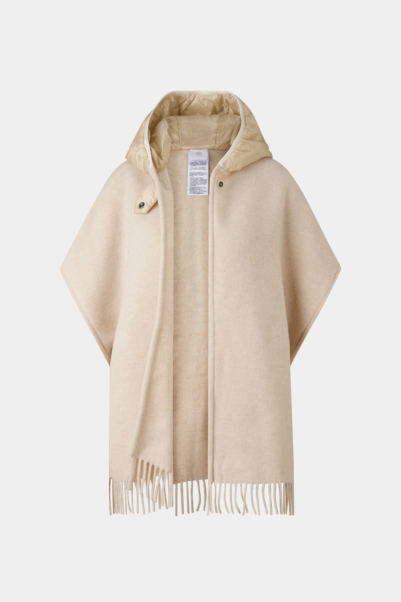 Poncho Nilla in Beige 8