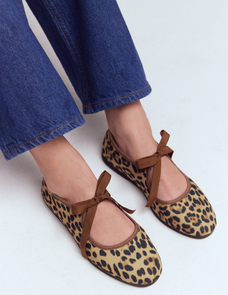 BODEN Flexi Tie Mary Jane-Leopard outlook