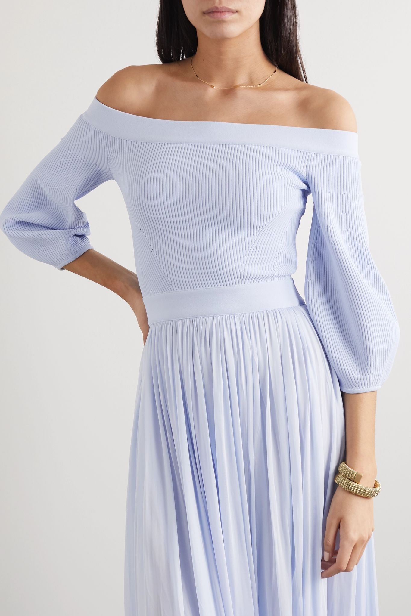 Off-the-shoulder ribbed-knit and crepe de chine gown - 3