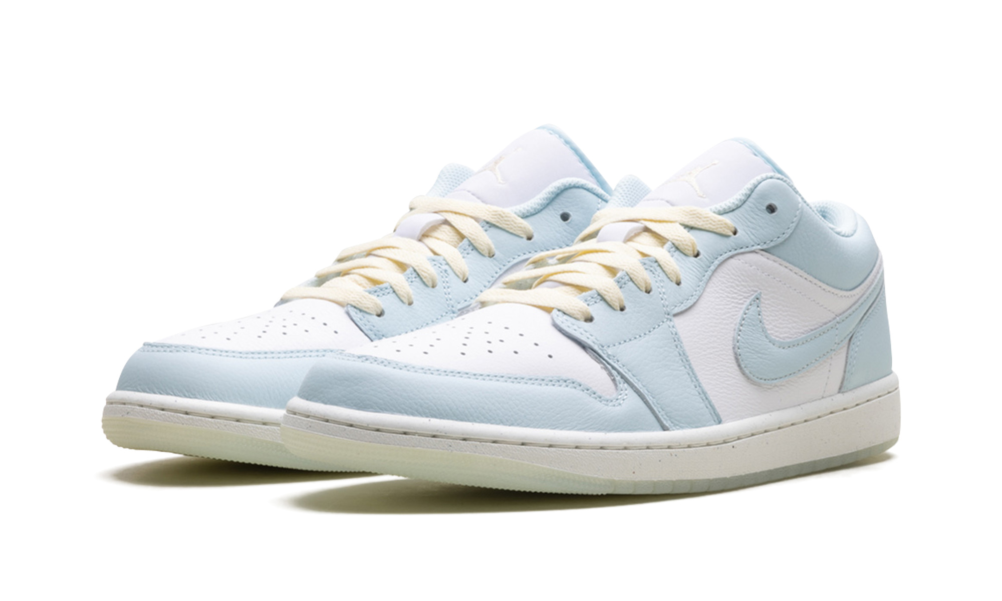 Jordan 1 Low SE "Glacier Blue Summit White" - 2