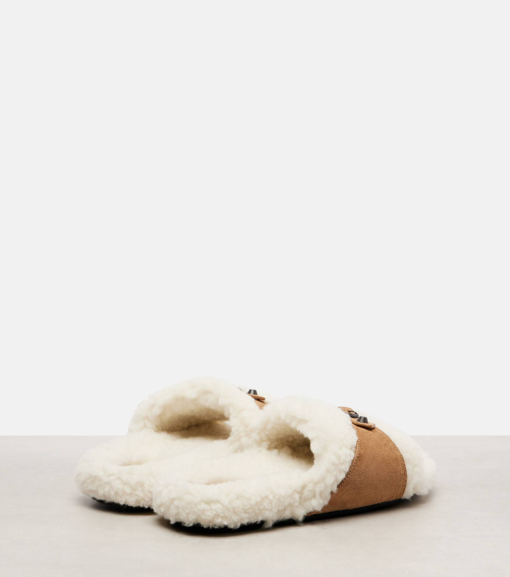 Suede slides - 2