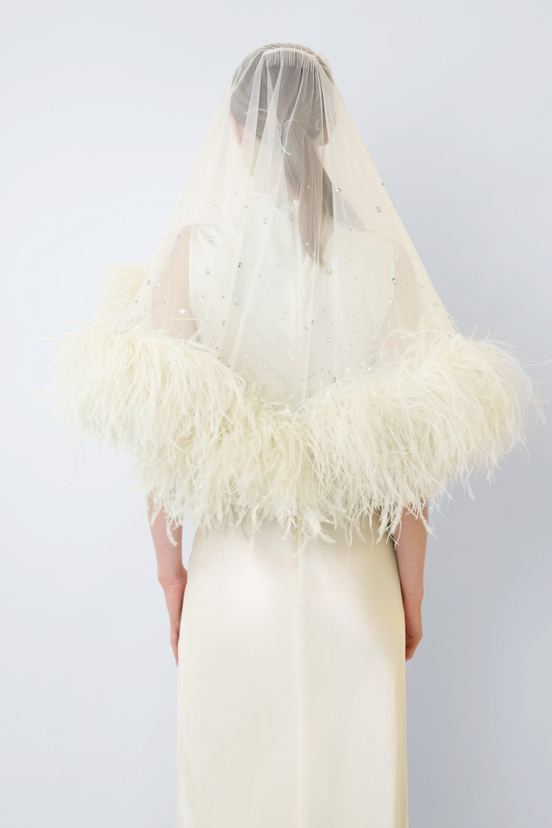 LAPOINTE Tulle Embroidered Short Veil With Feathers outlook
